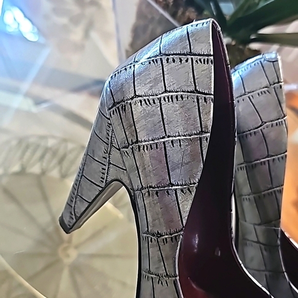 Jessica Simpson Layla High Heels Metalic silver & black size 6B - Picture 3 of 8